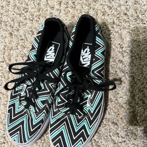 Vans tennis shoes chevron pattern